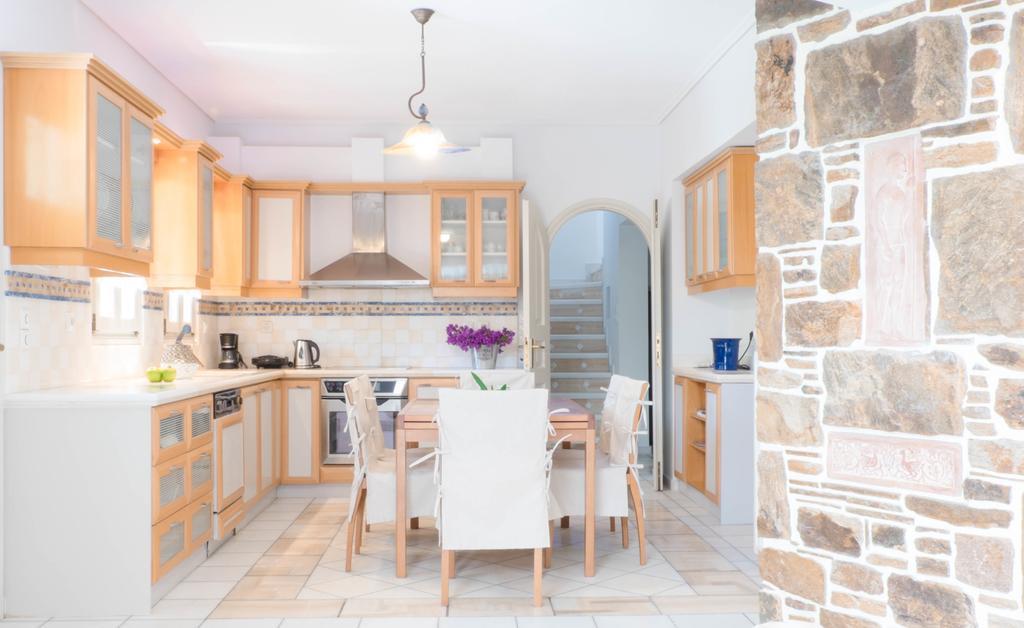 Montana Villa Sztelída Szoba fotó
